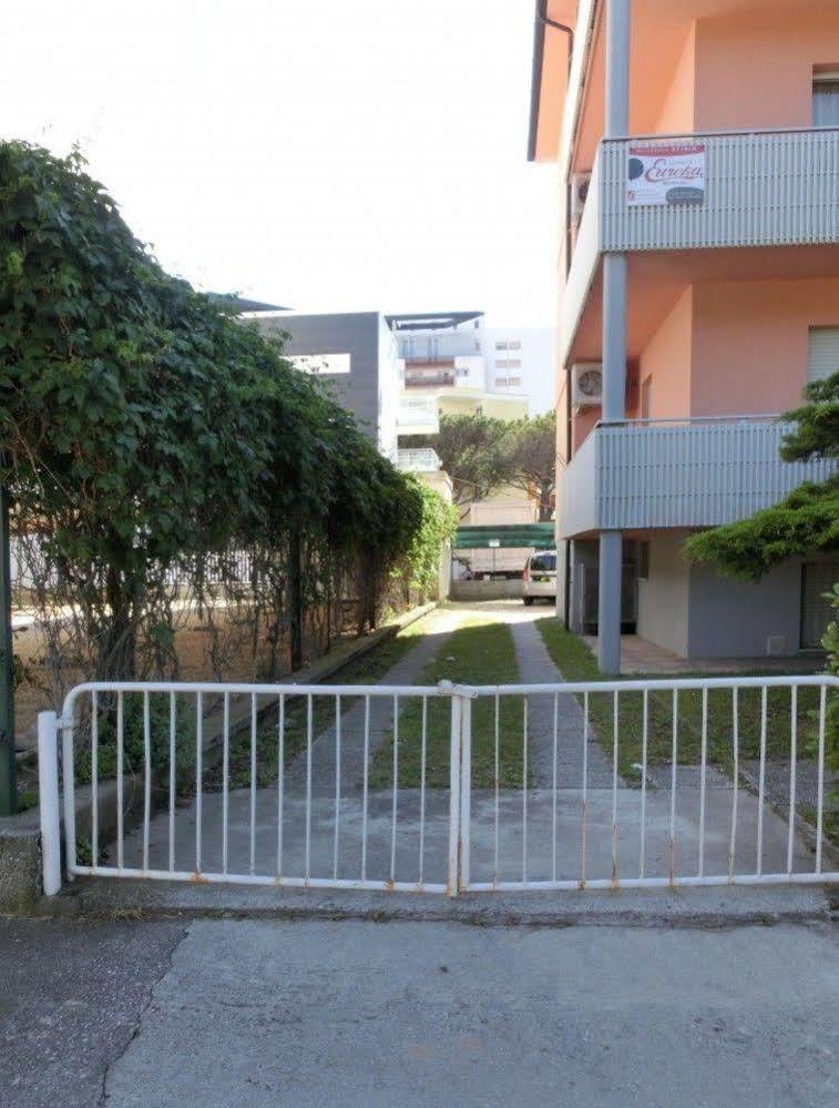 Stiria Apartamento Lignano Sabbiadoro Exterior foto
